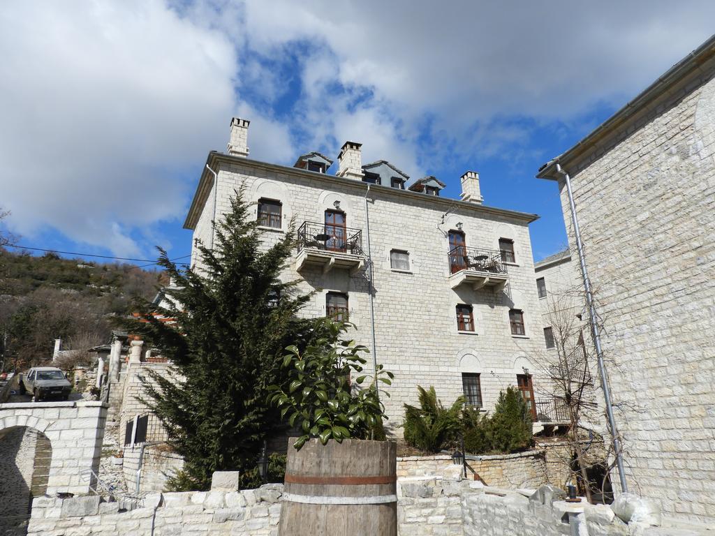 Konstantinou & Elenis Hotel Monodendri Exterior photo